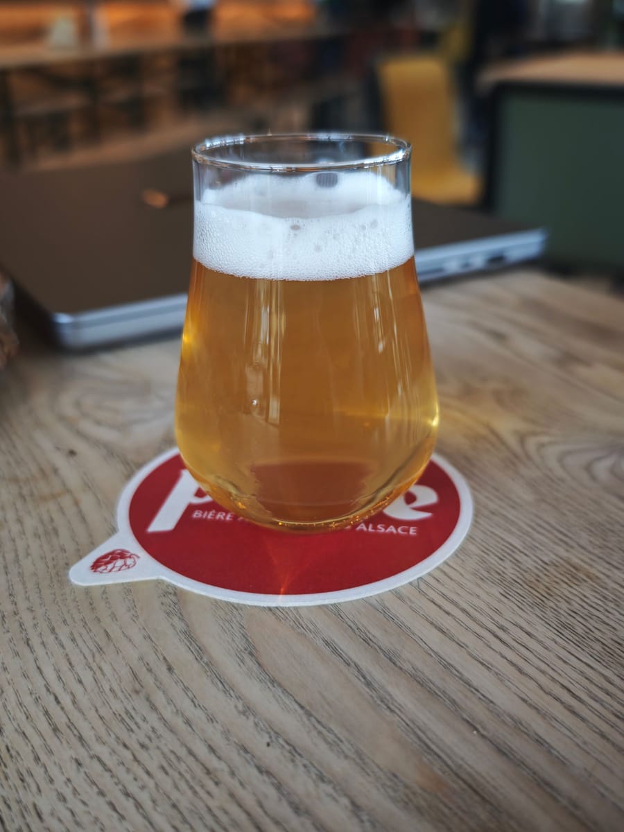 Photo de la critique de Kittease