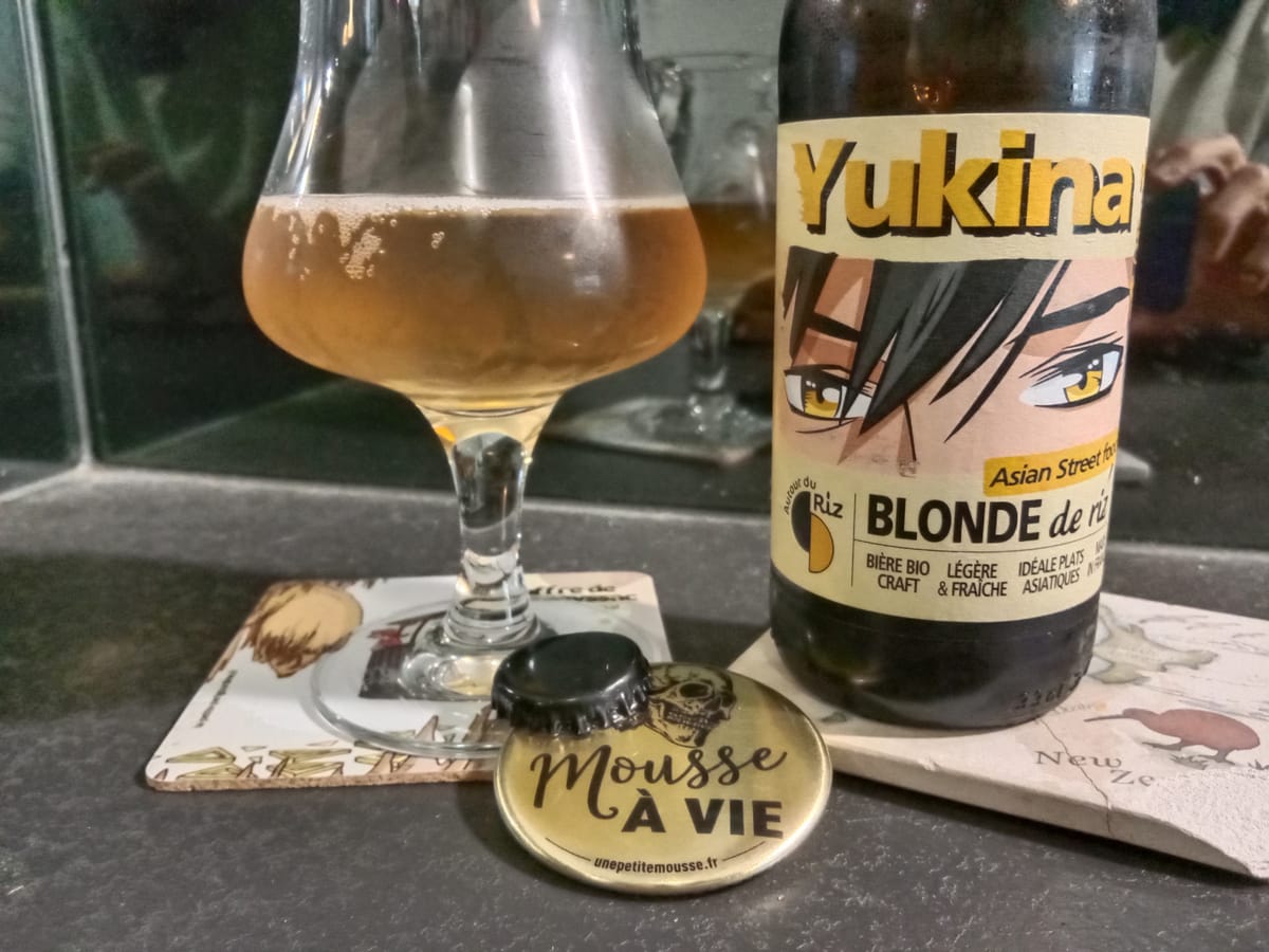 Photo from the review by ClemBuntu