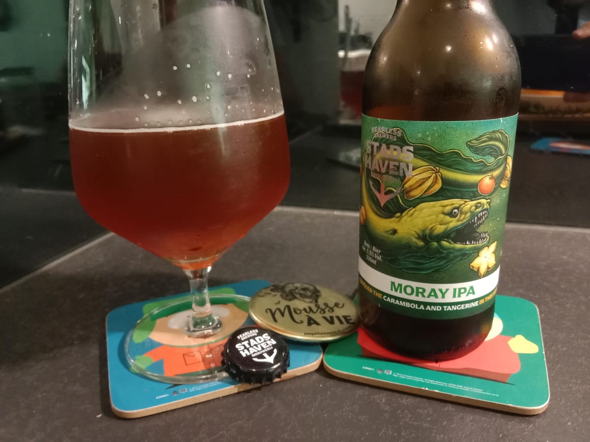 Photo from the review by ClemBuntu